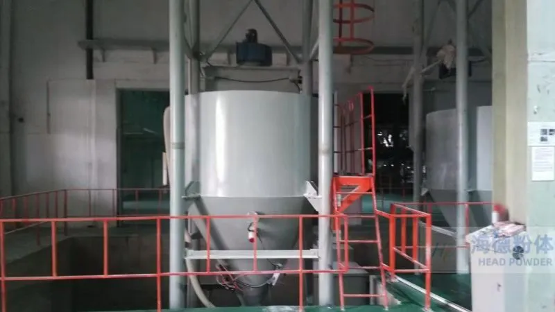 水泥炉渣气力输送特点和原理